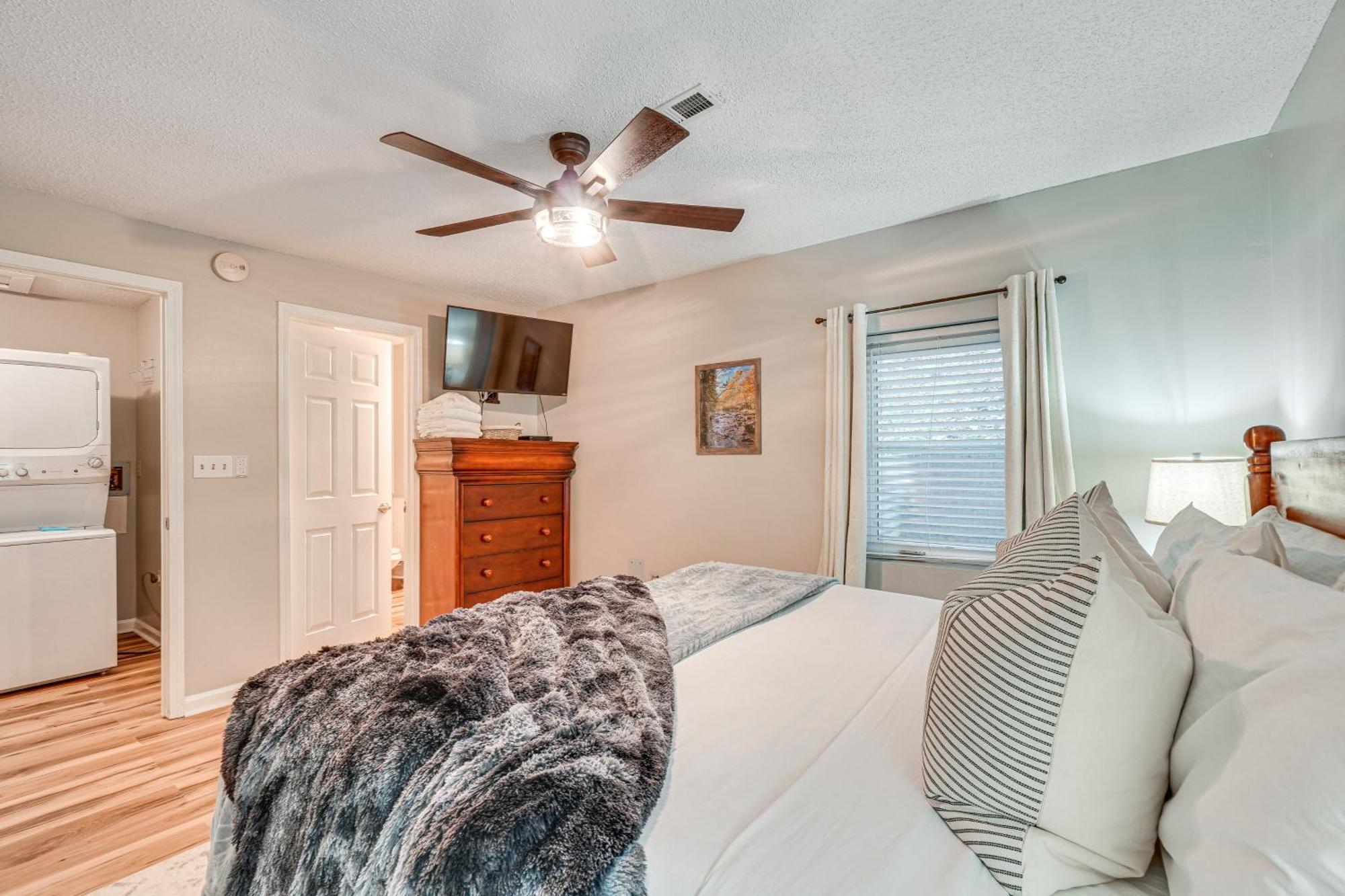 Downtown Gatlinburg Condo With Mountain-View Balcony Exterior foto